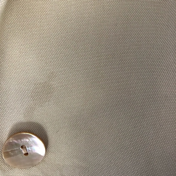 *HOST PICK* 100% Silk Blazer - Picture 7 of 16